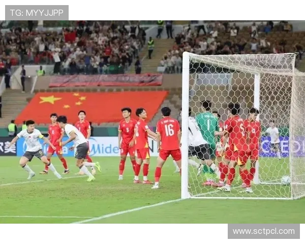 历史性突破首次闯入该赛事四强书写崭新篇章展现团队拼搏精神与实力 历史性突破首次闯入该赛事四强书写崭新篇章展现团队拼搏精神与实力