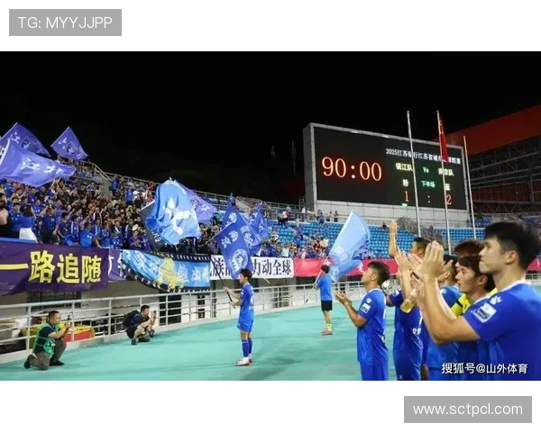 世界杯弹幕互动新玩法 引领球迷实时参与激情对决